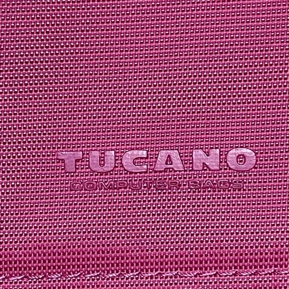 Tucano Hot Pink Laptop Case 14 Inch